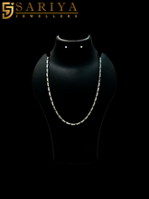 Unisex 925 sterling silver chain with high-polish finish, suitable for daily wear.